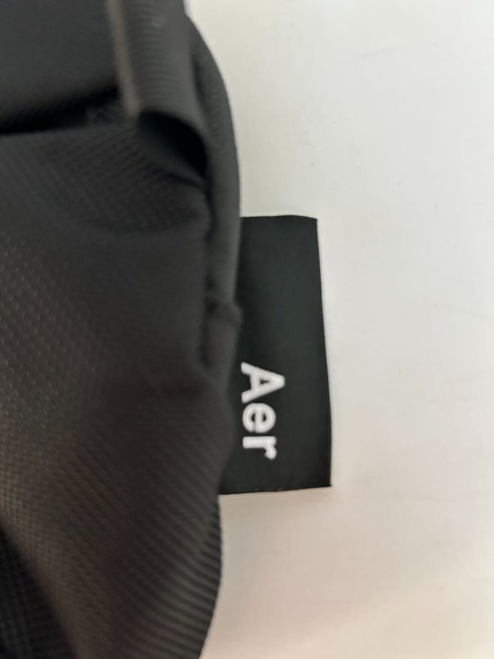 Aer Day Sling 2 Black Waist Bag Crossbody Sling Unisex - Picture 3 of 3
